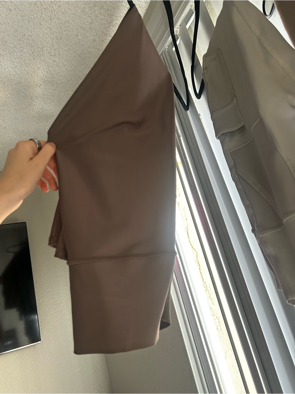 Alo leggings - Picture 2 of 2